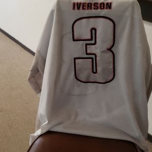 It's very nice Jersey